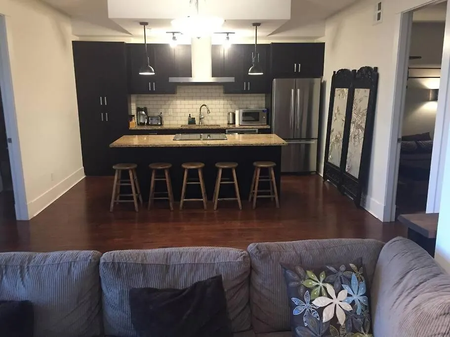 Downtown Victoria Penthouse Apartment
